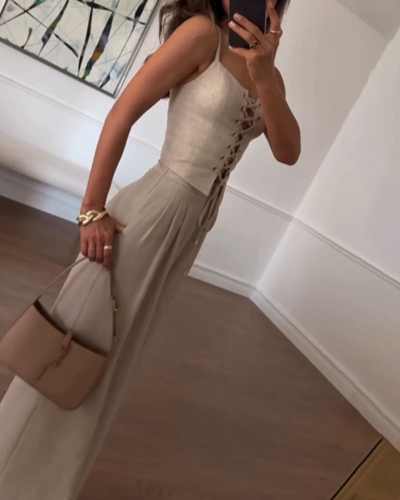 Korset Couture | Bijpassende set van korset en broek aan de voorkant